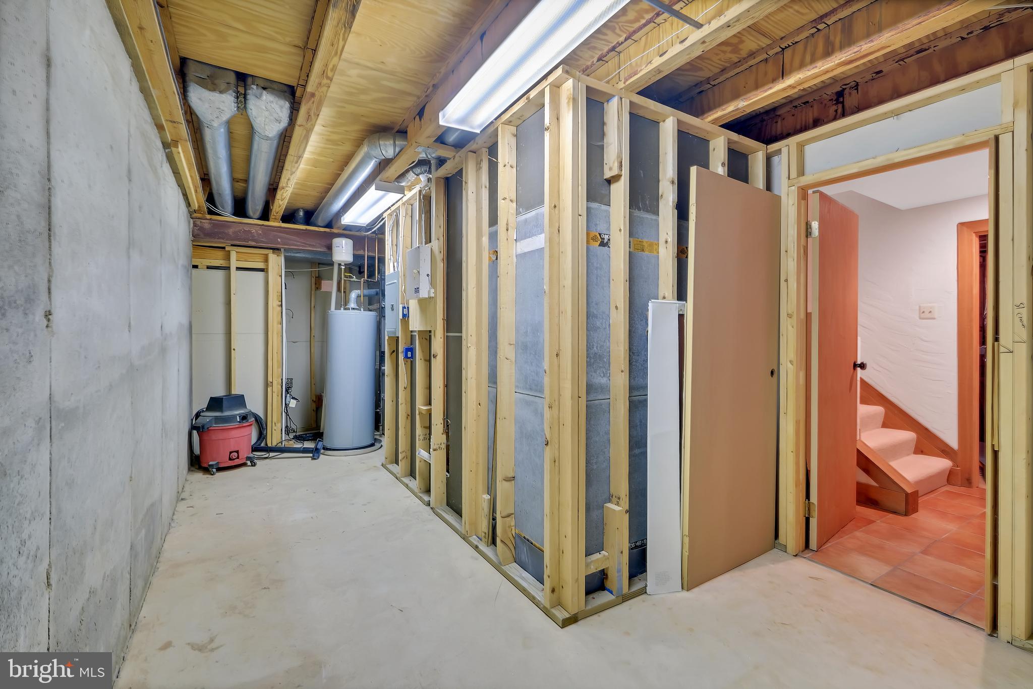 21312 ARROWHEAD COURT