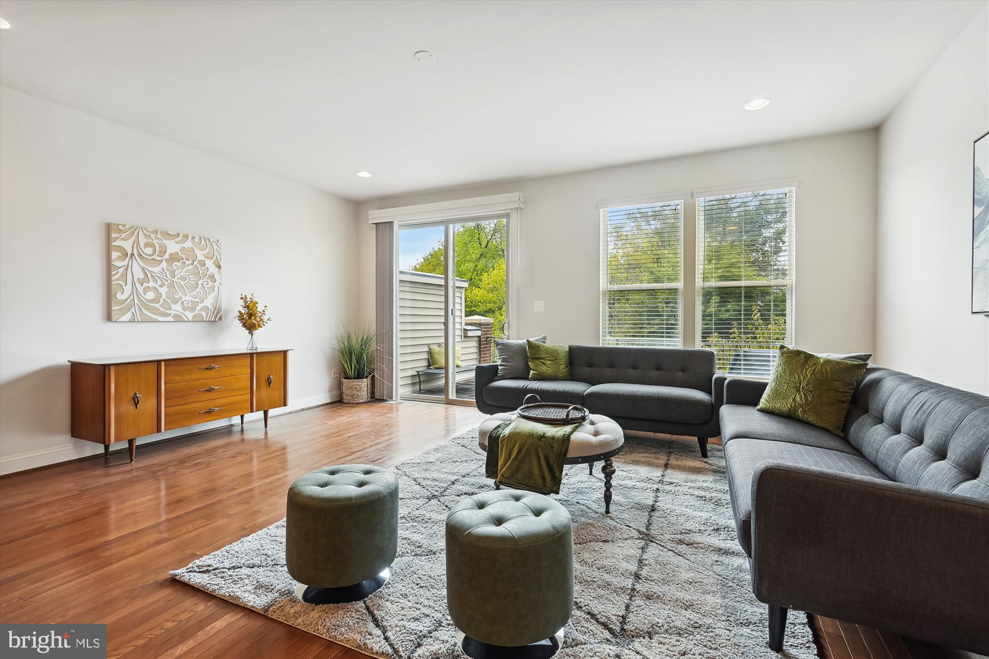 22858 GOLDSBOROUGH TERRACE