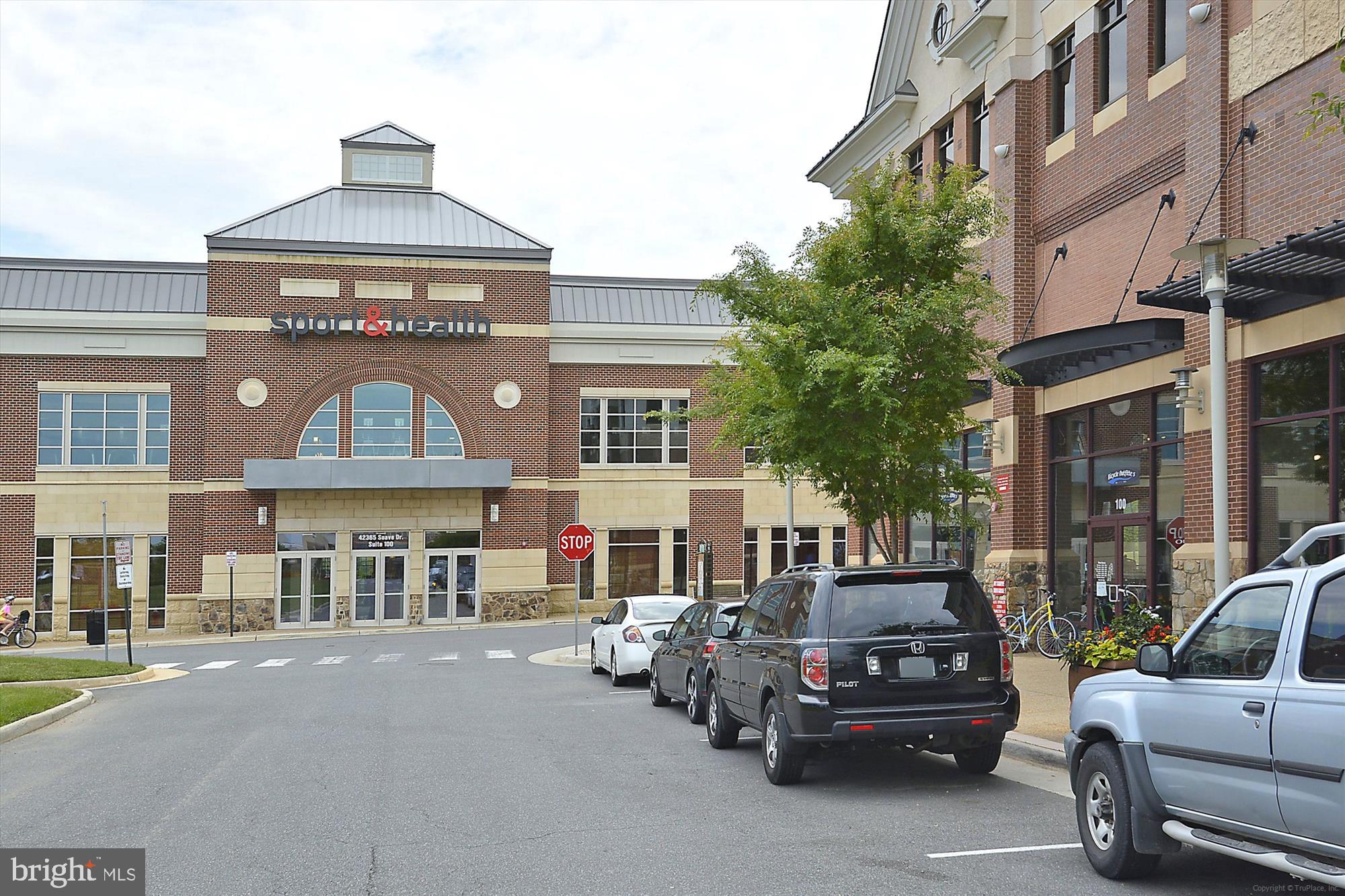 22858 GOLDSBOROUGH TERRACE