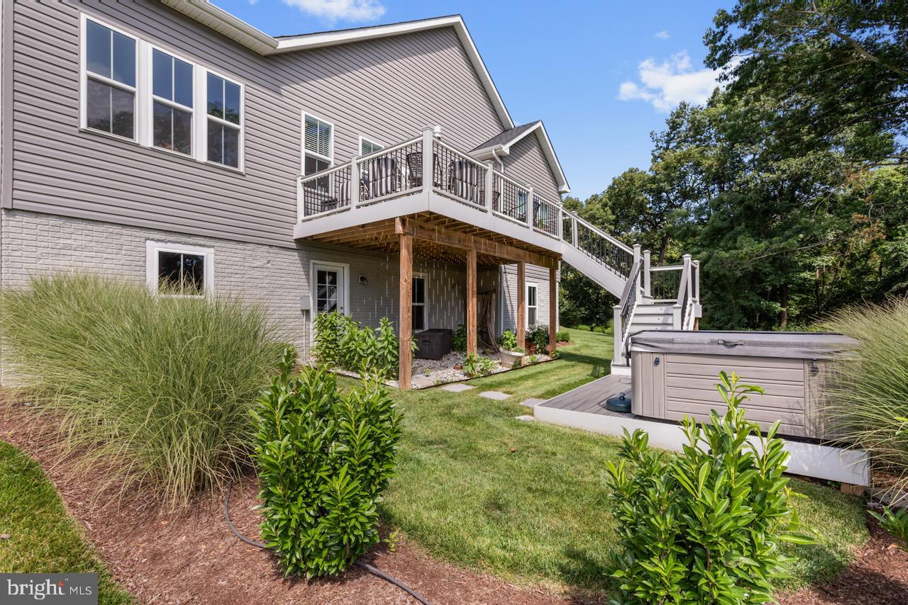 35833 PENINSULA COURT