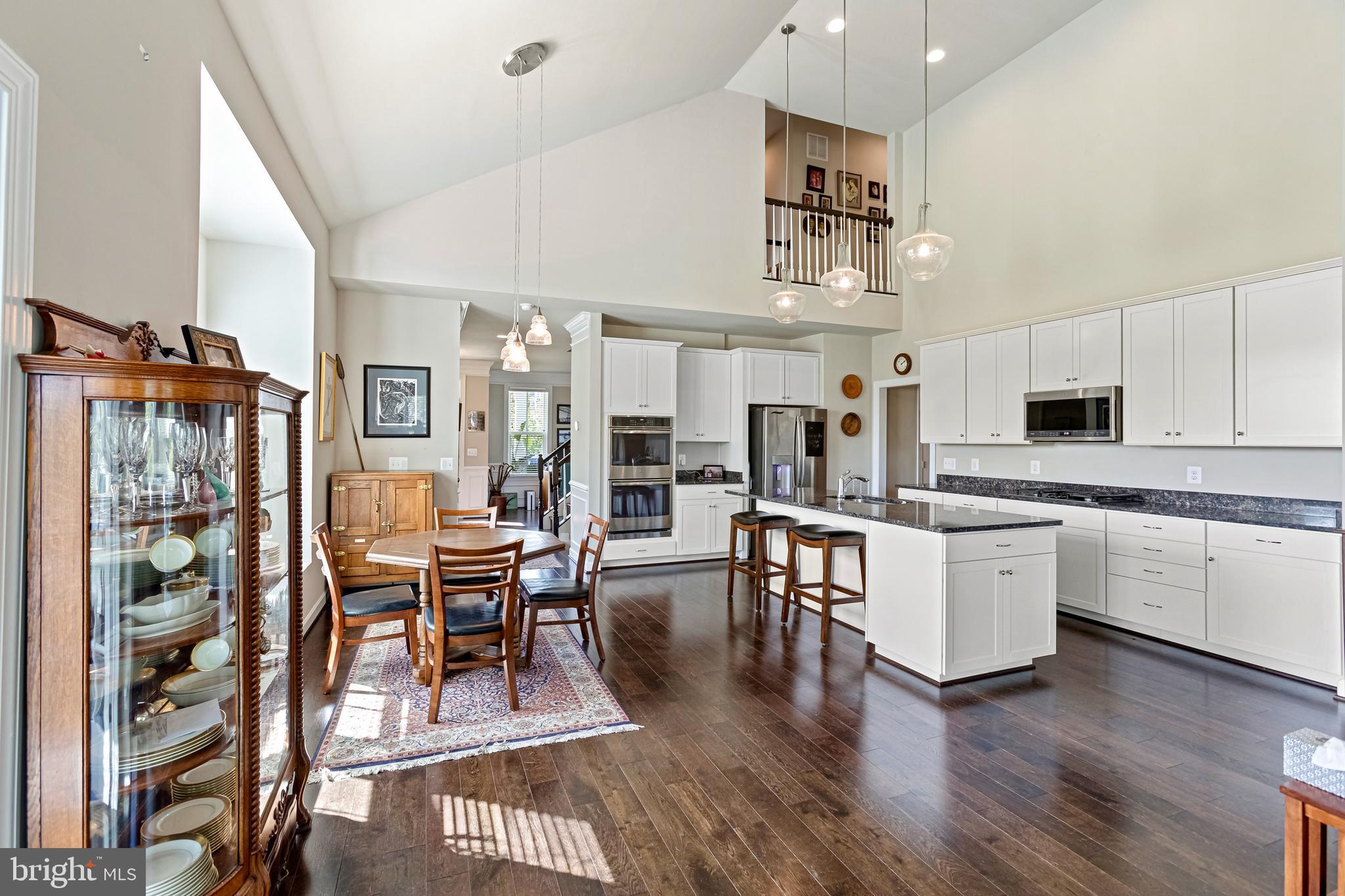 35833 PENINSULA COURT