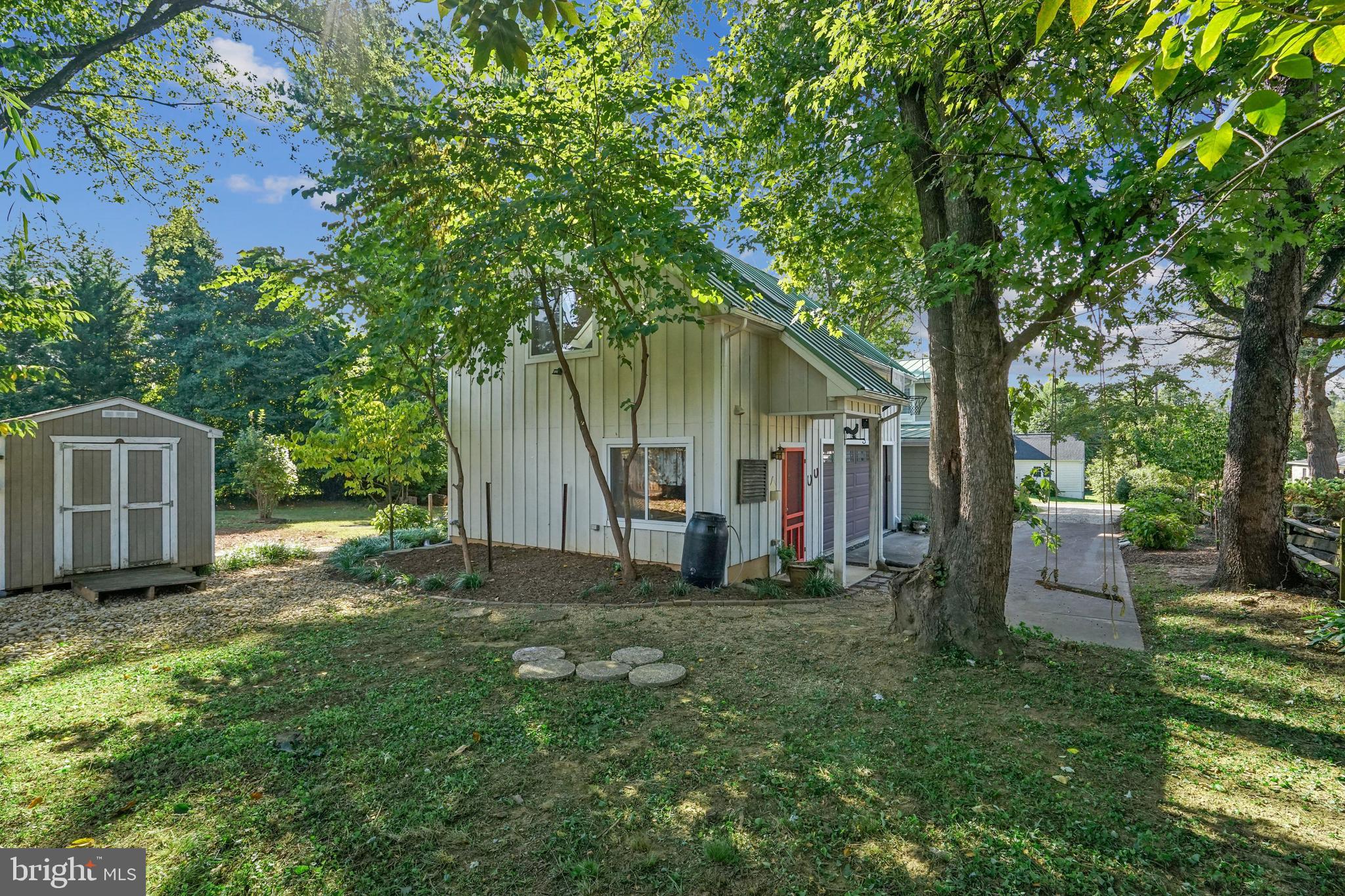 604 MARTIN AVENUE