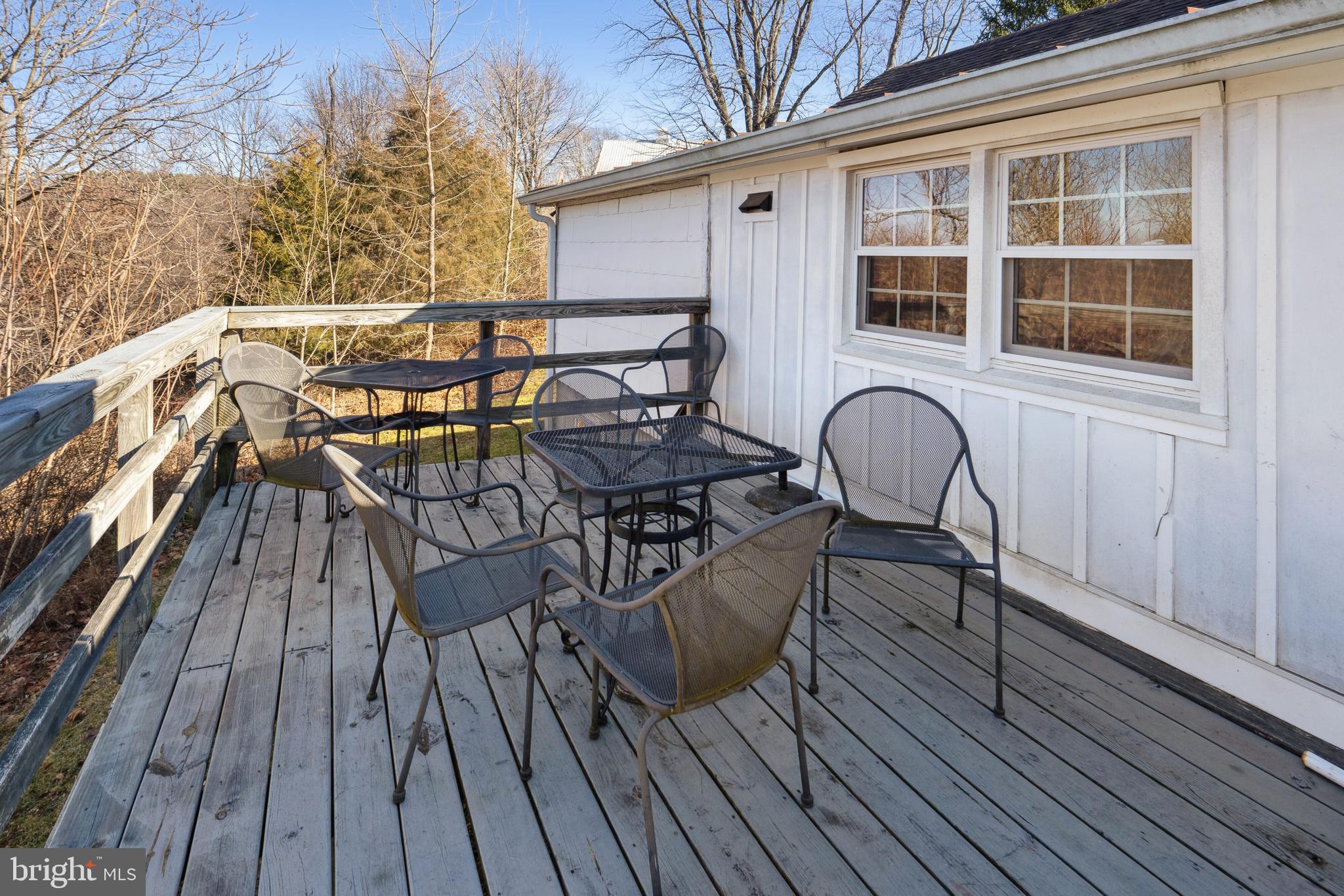 39595 WEATHERLEA FARM LANE