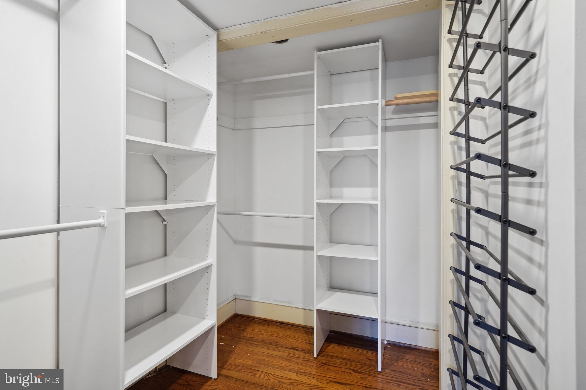 39595 WEATHERLEA FARM LANE