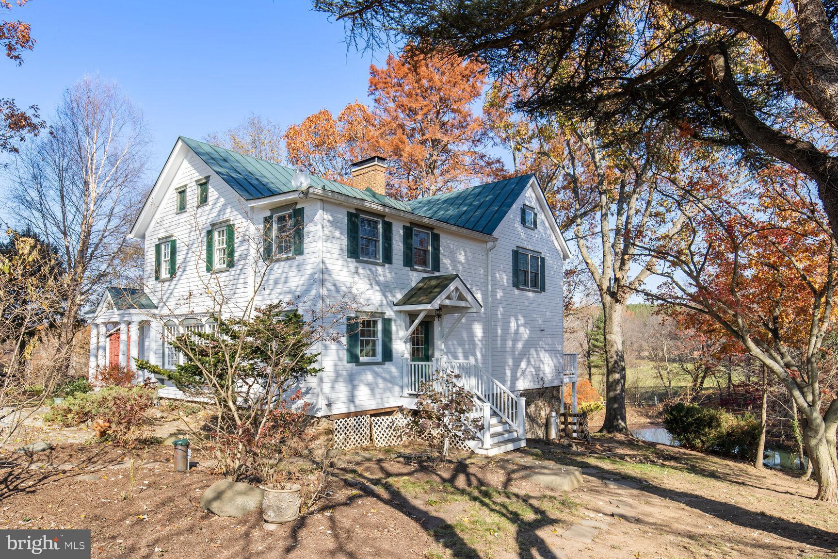 39595 WEATHERLEA FARM LANE