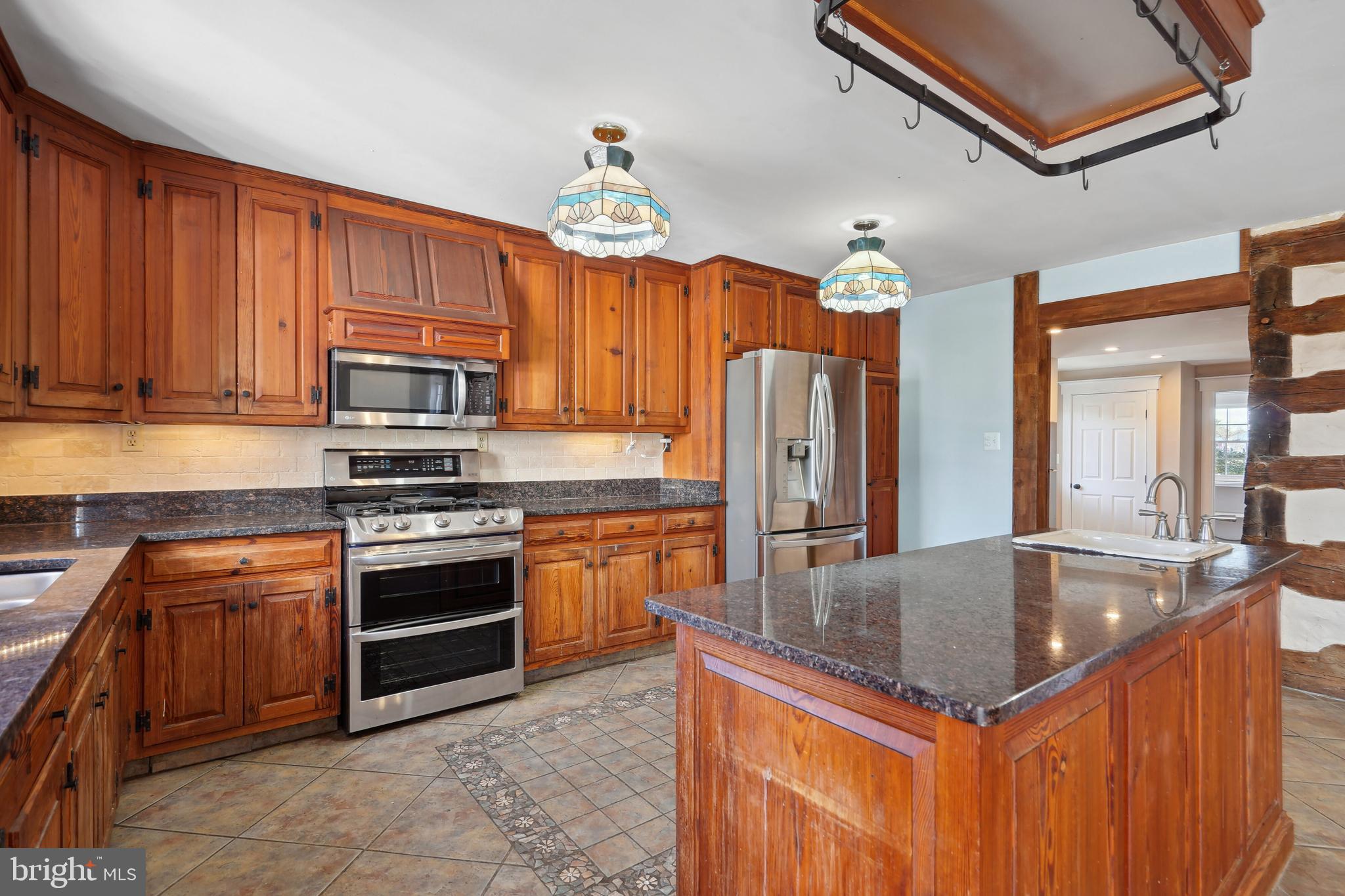 39595 WEATHERLEA FARM LANE