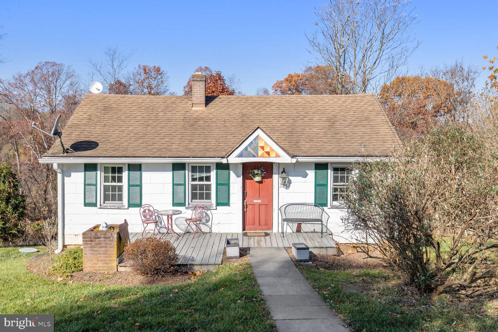 39595 WEATHERLEA FARM LANE