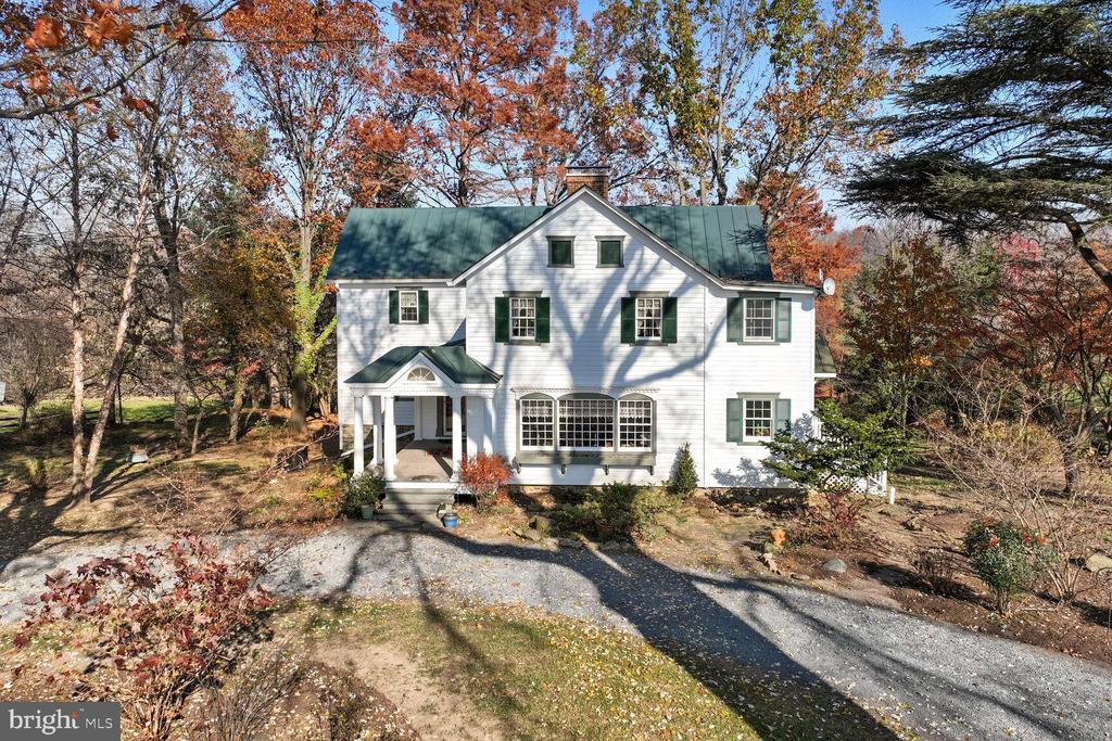 39595 WEATHERLEA FARM LANE