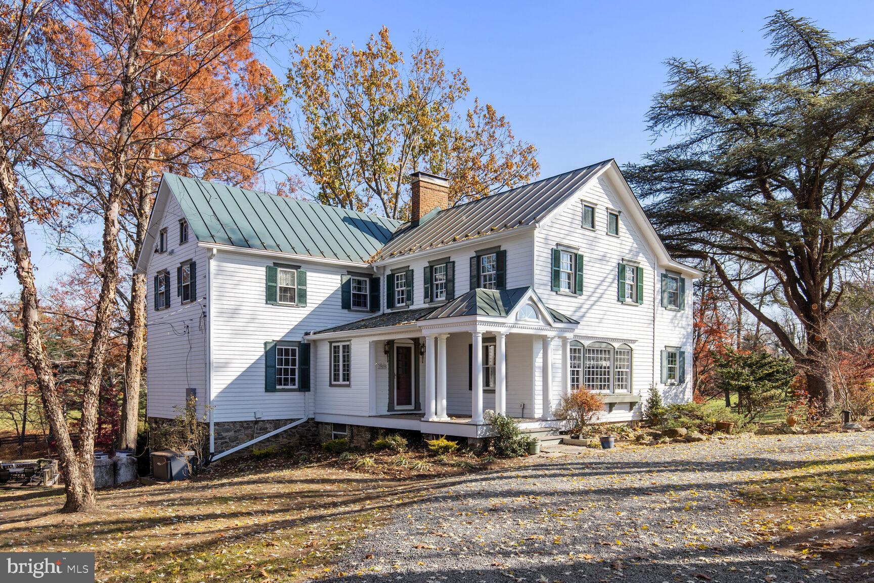 39595 WEATHERLEA FARM LANE