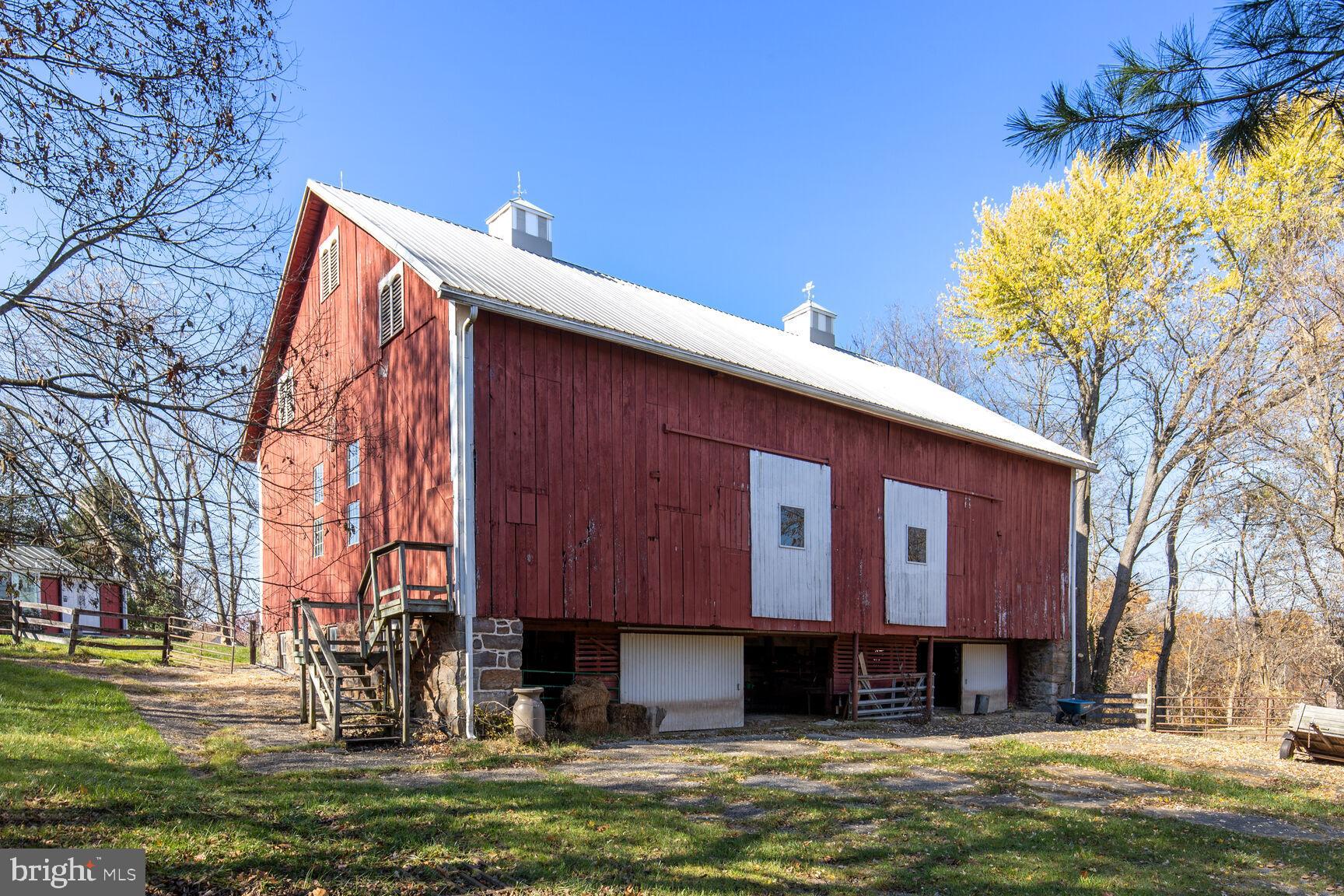 39595 WEATHERLEA FARM LANE