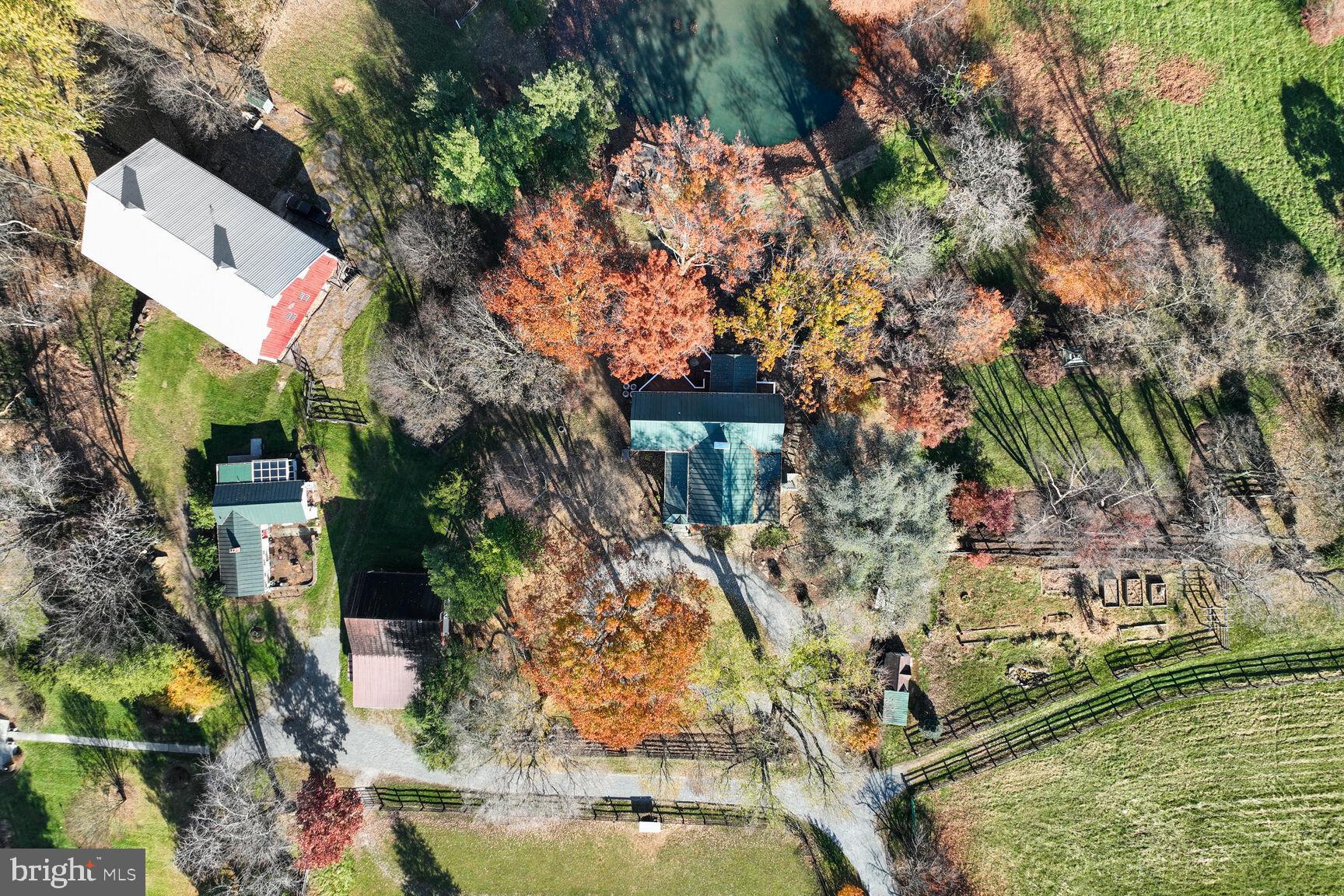 39595 WEATHERLEA FARM LANE