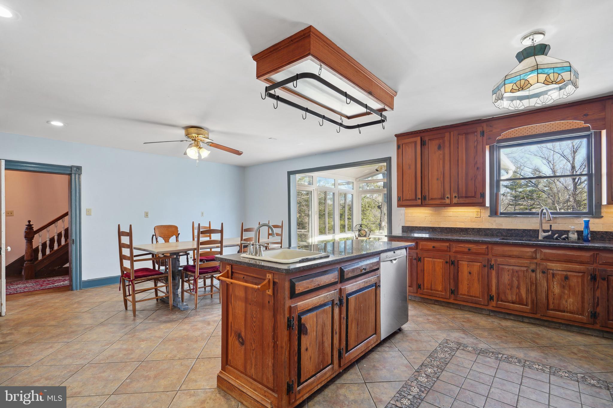 39595 WEATHERLEA FARM LANE