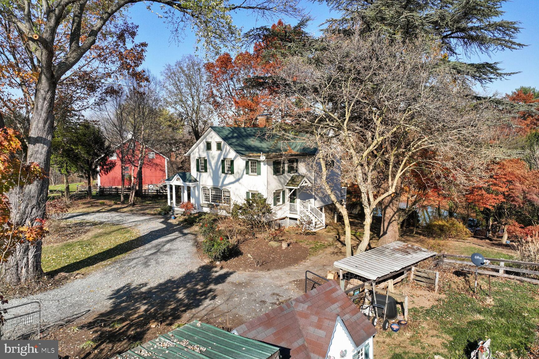 39595 WEATHERLEA FARM LANE