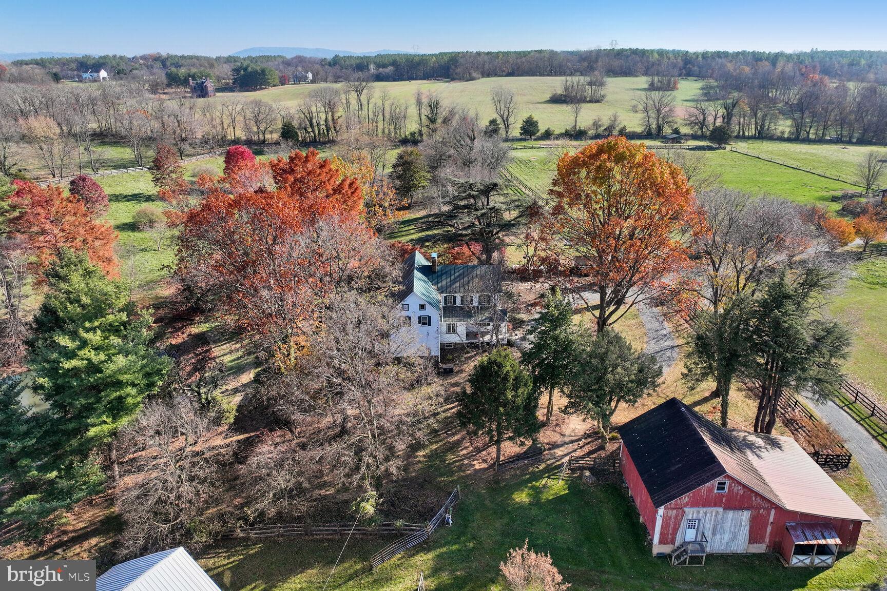 39595 WEATHERLEA FARM LANE