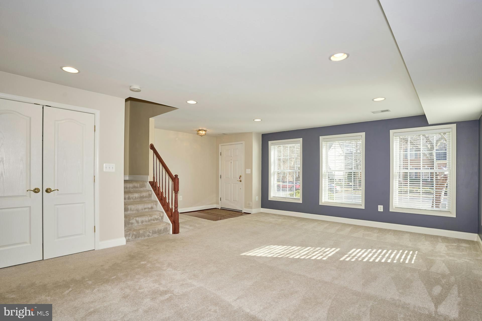 25775 MEWS TERRACE