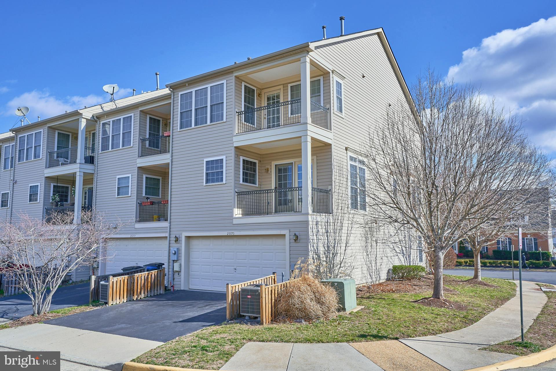25775 MEWS TERRACE