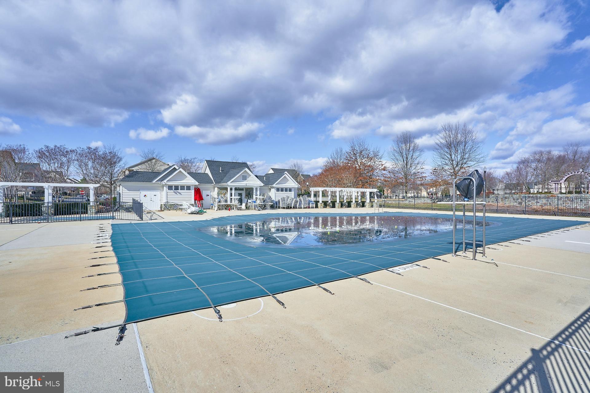 25775 MEWS TERRACE