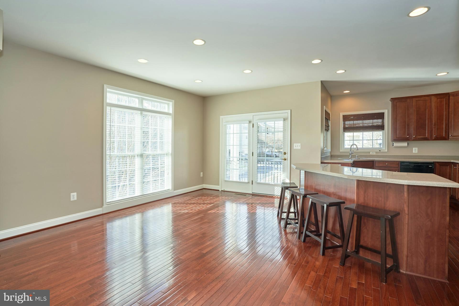 25775 MEWS TERRACE