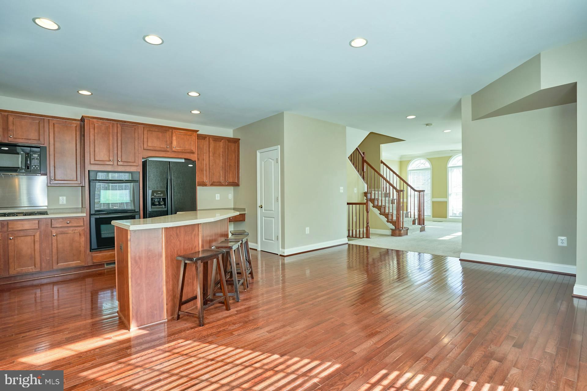 25775 MEWS TERRACE