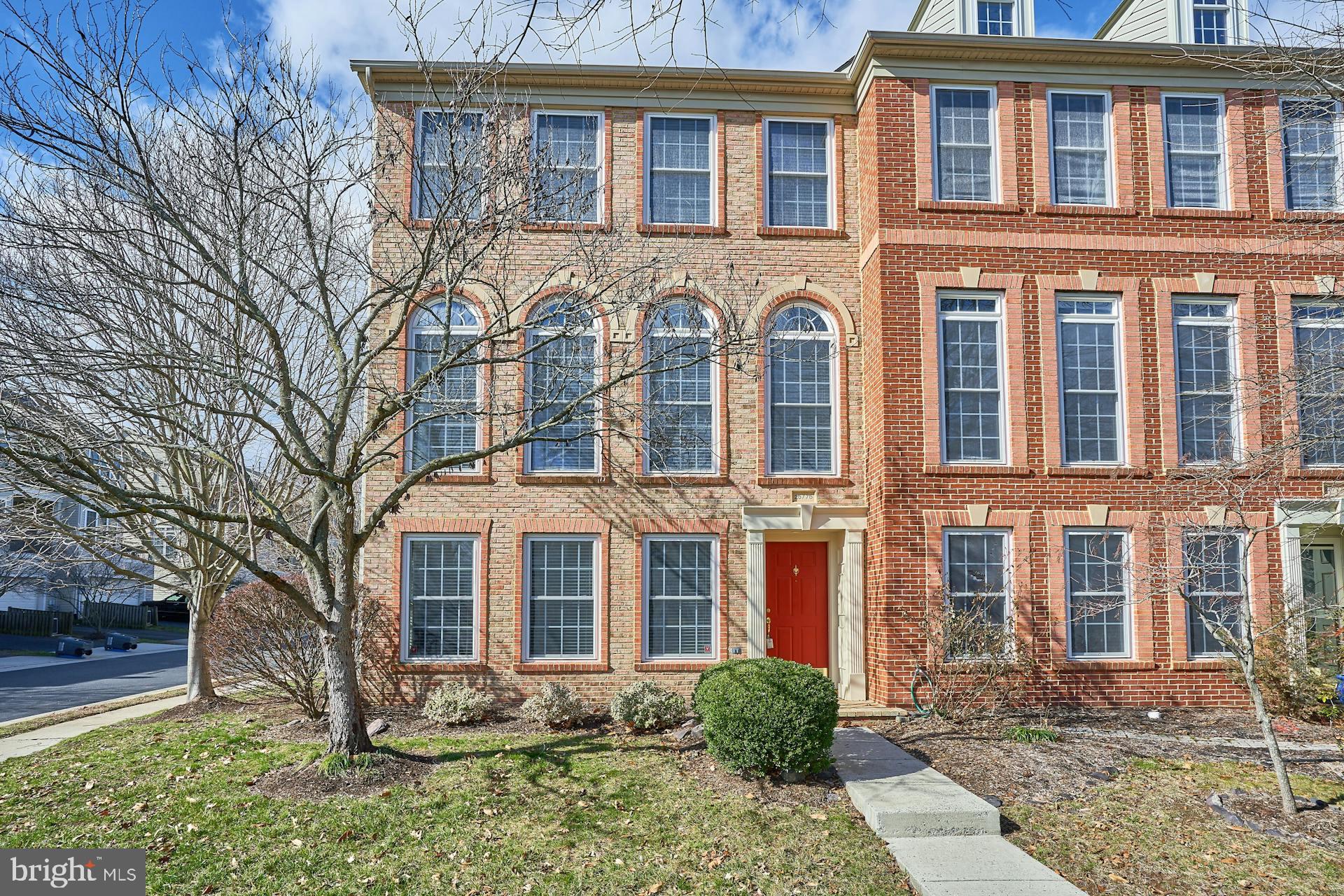 25775 MEWS TERRACE