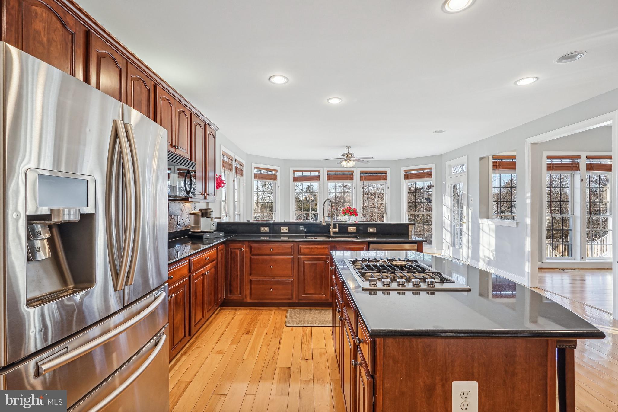 21835 ENGLESIDE PLACE