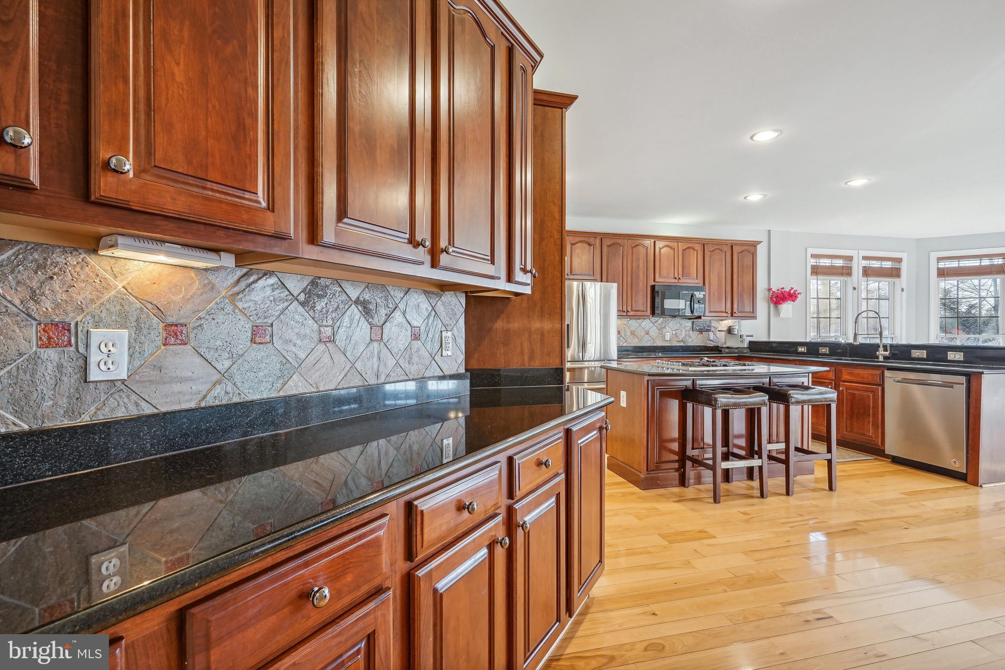 21835 ENGLESIDE PLACE