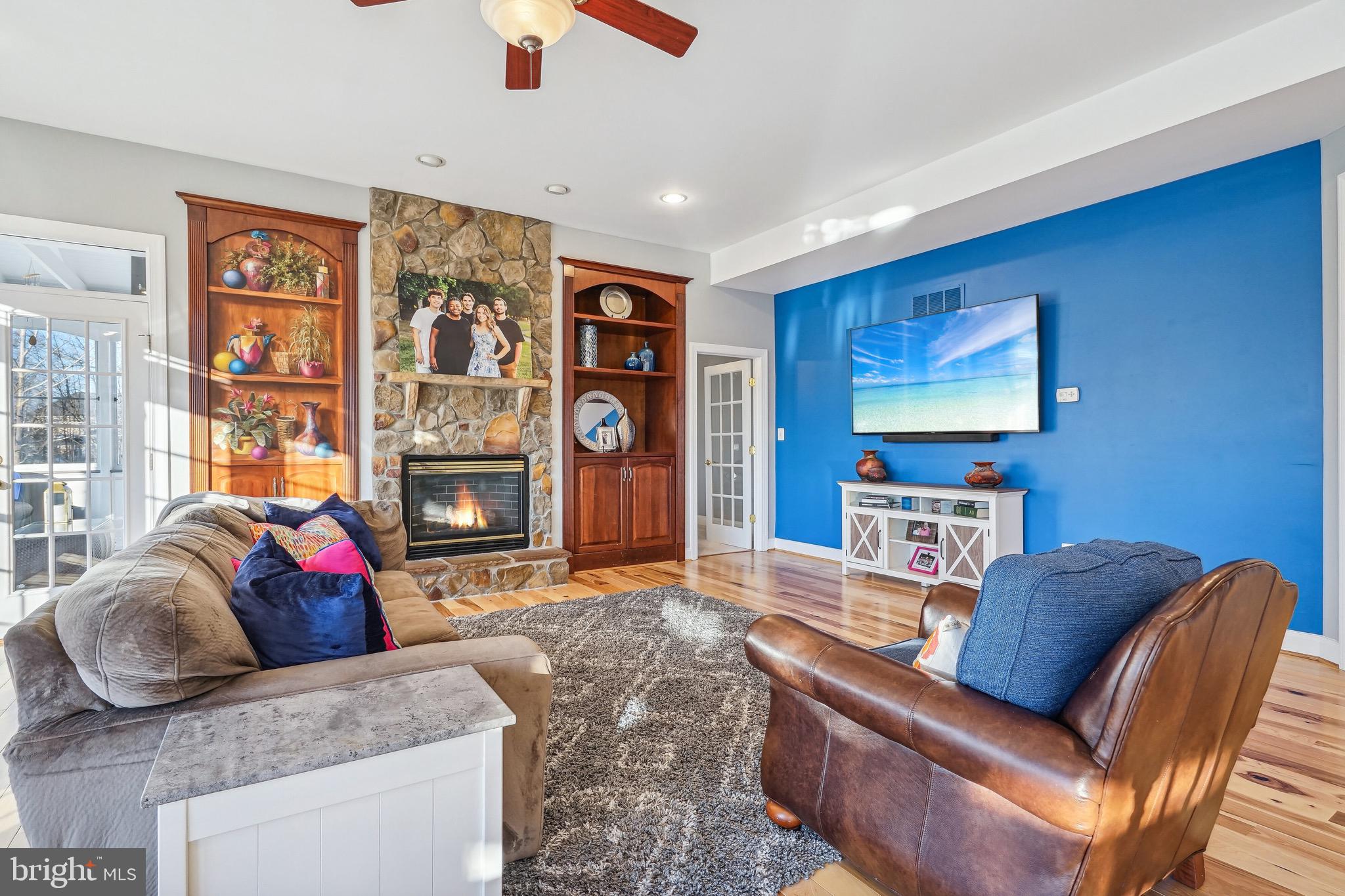 21835 ENGLESIDE PLACE