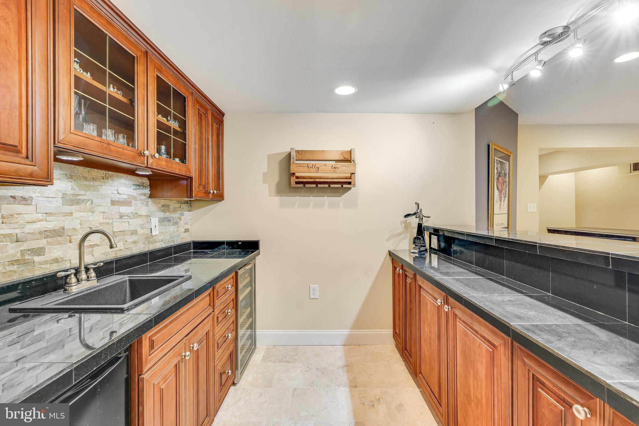 19060 KIPHEART DRIVE