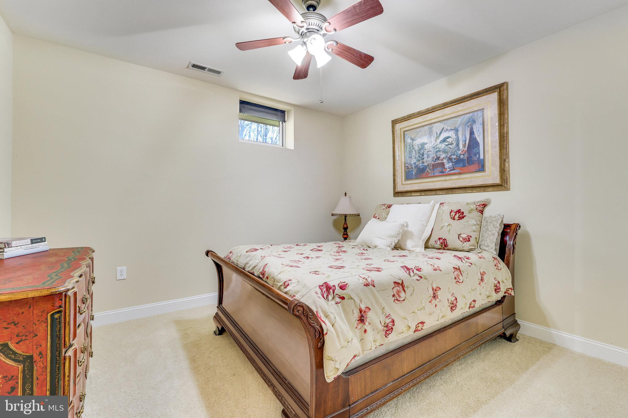 19060 KIPHEART DRIVE