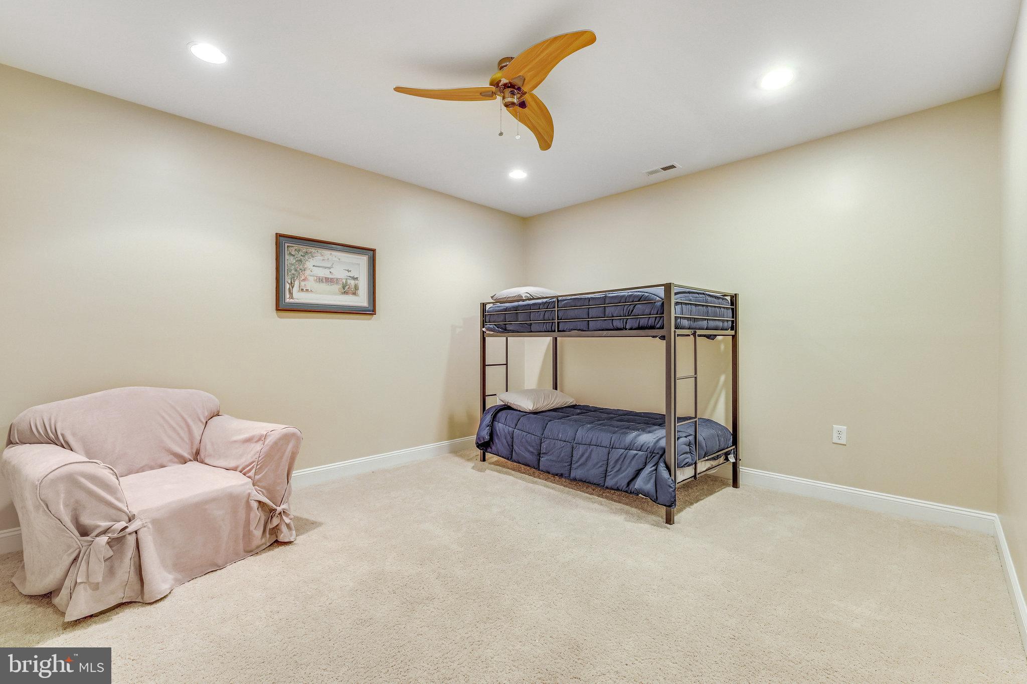 19060 KIPHEART DRIVE