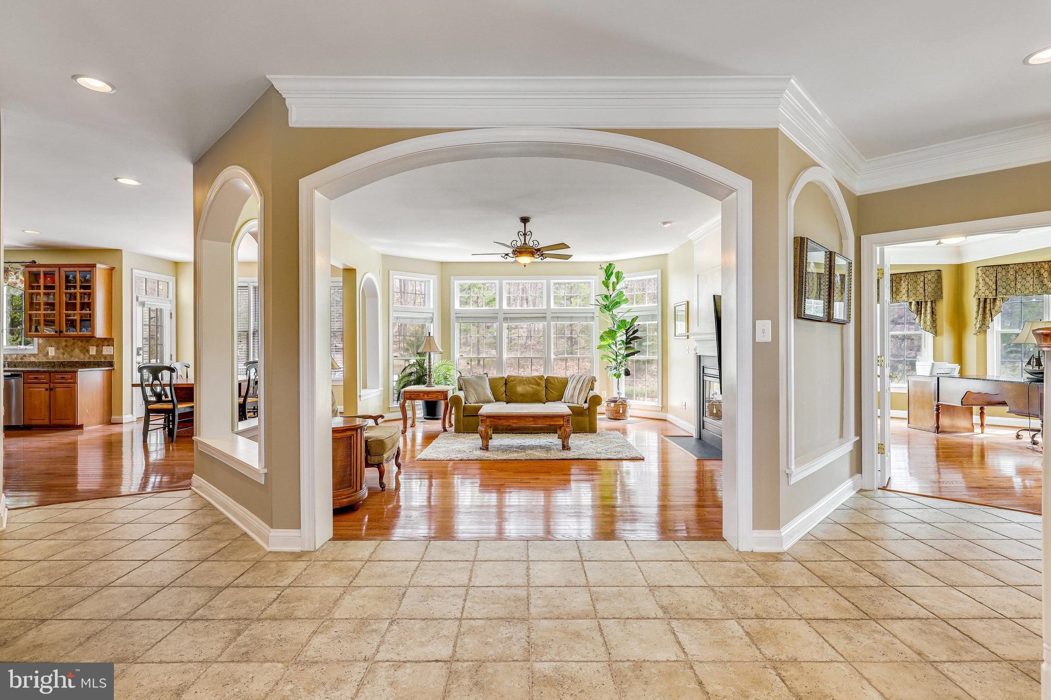 19060 KIPHEART DRIVE