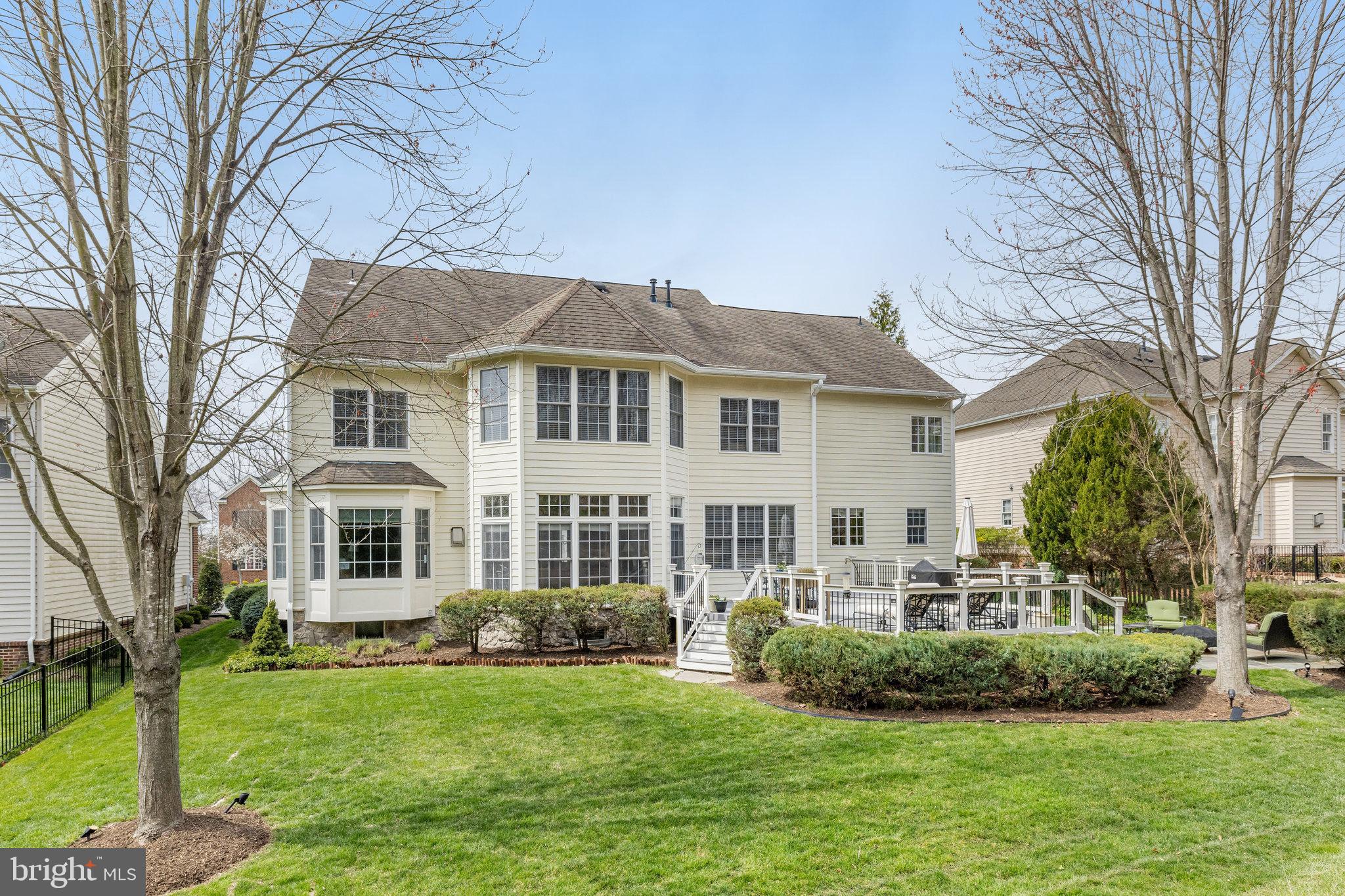 19060 KIPHEART DRIVE