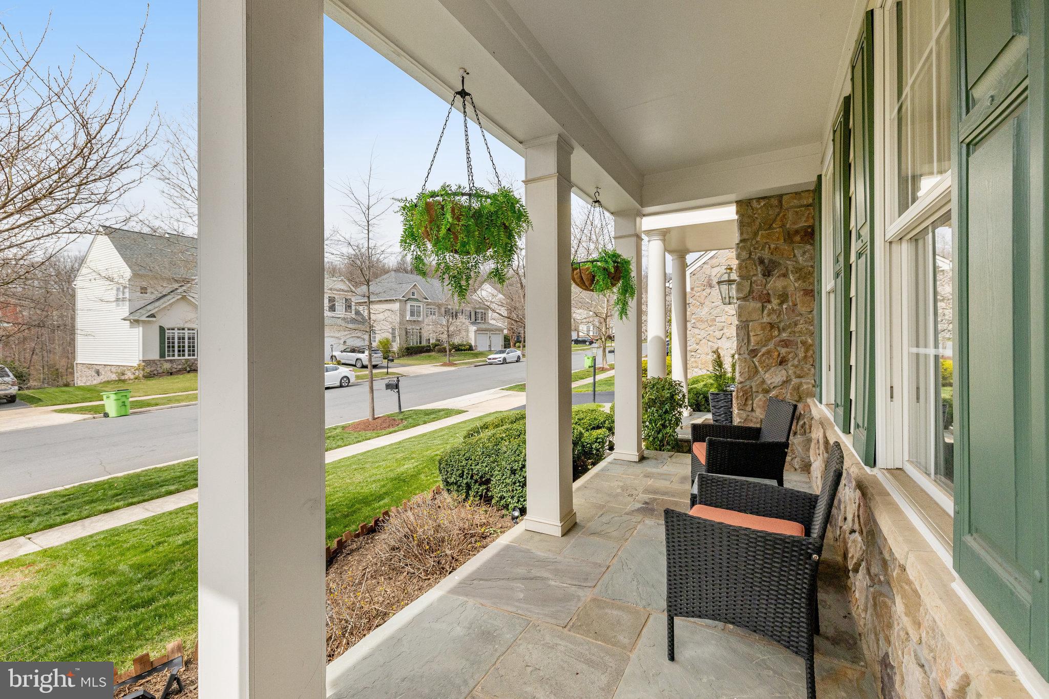 19060 KIPHEART DRIVE