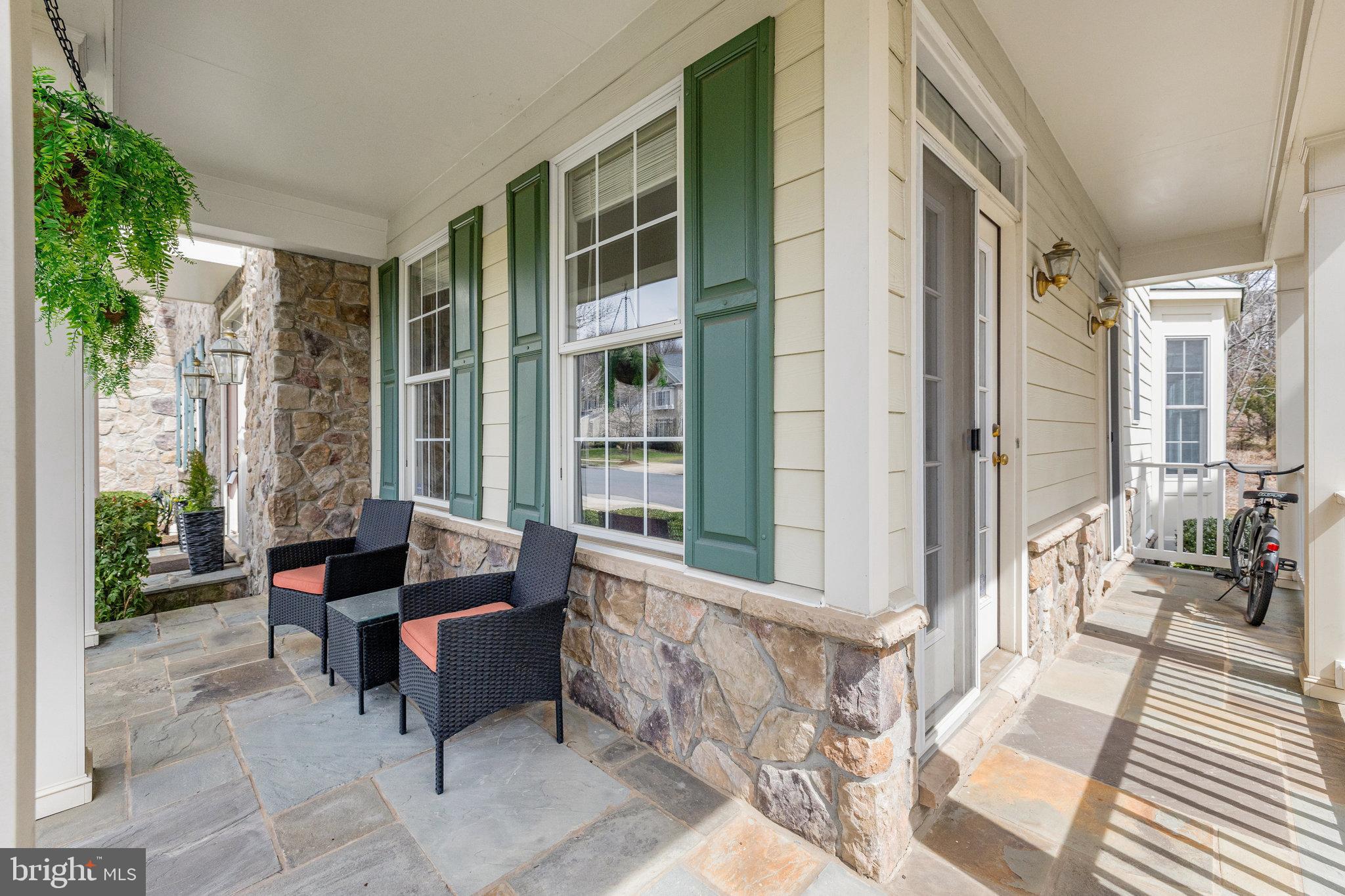 19060 KIPHEART DRIVE