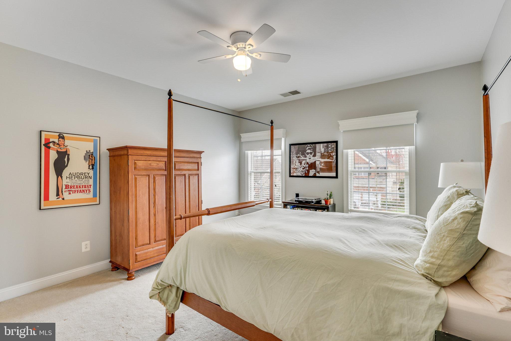 19060 KIPHEART DRIVE