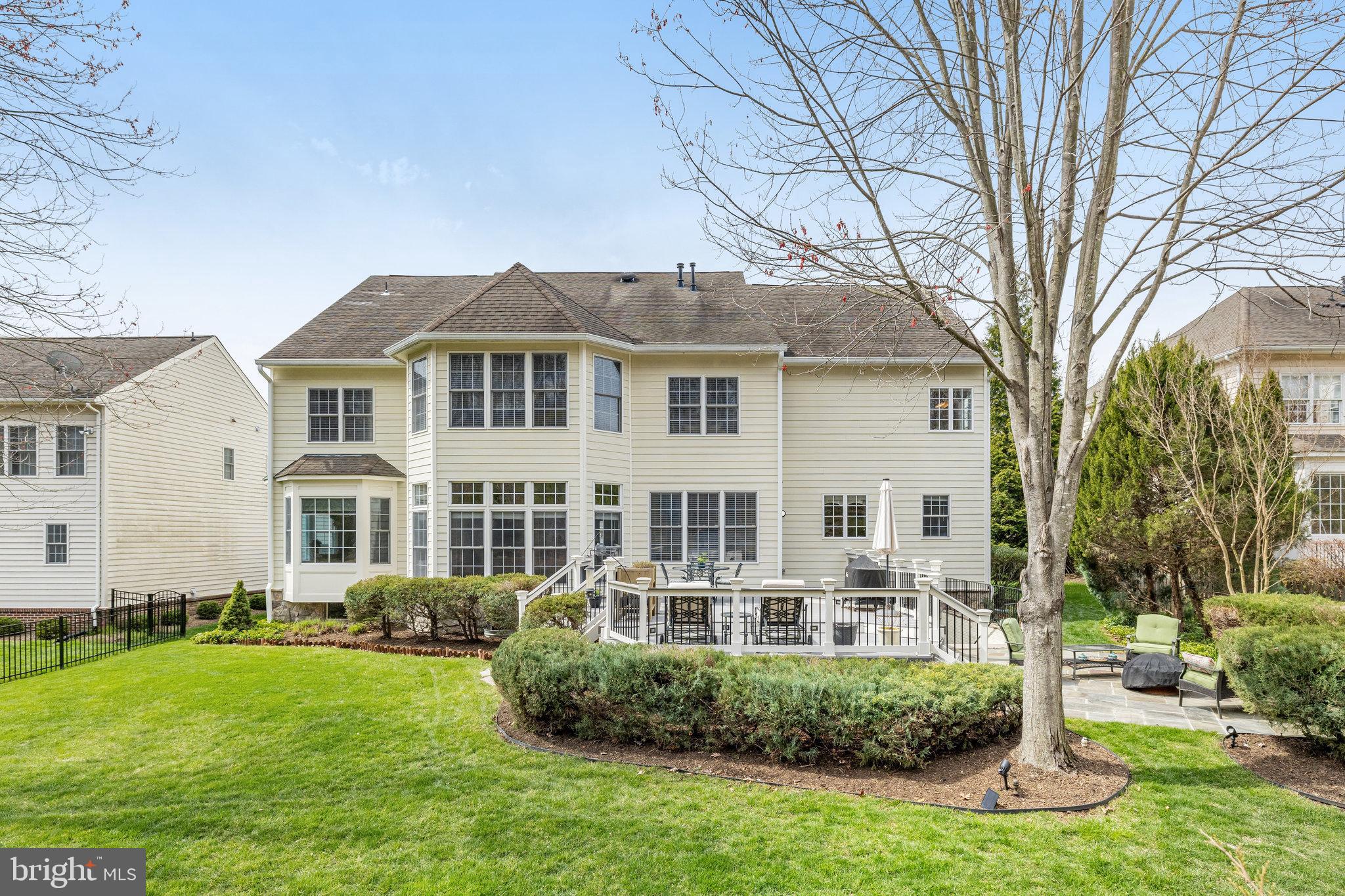 19060 KIPHEART DRIVE