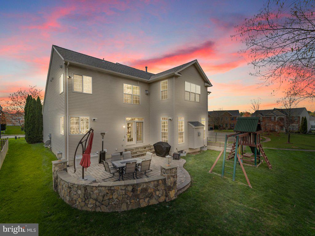 120 ROY COURT SE