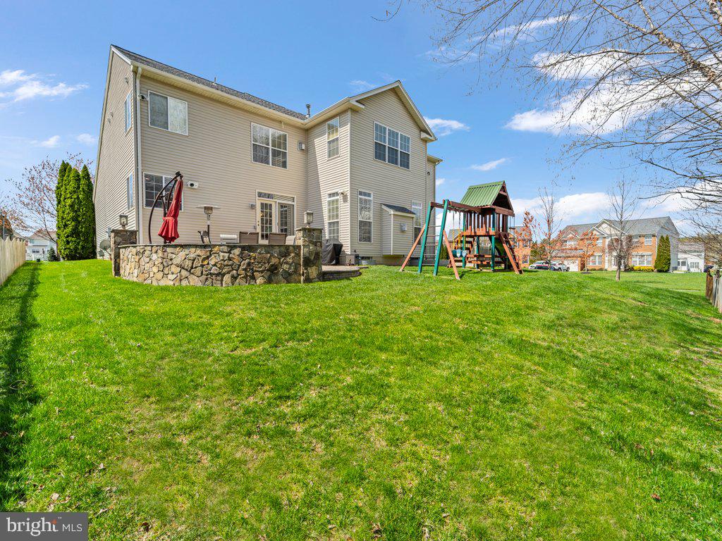 120 ROY COURT SE
