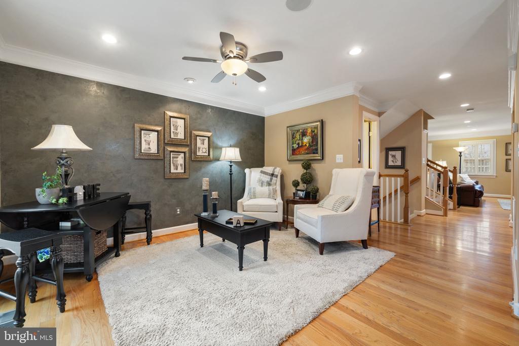 109 N JAY ST,LOUDOUN
