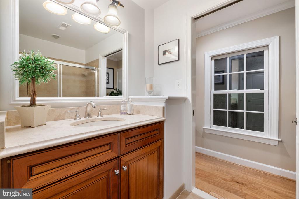 109 N JAY ST,LOUDOUN