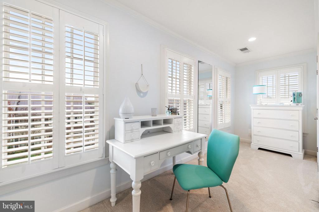 109 N JAY ST,LOUDOUN