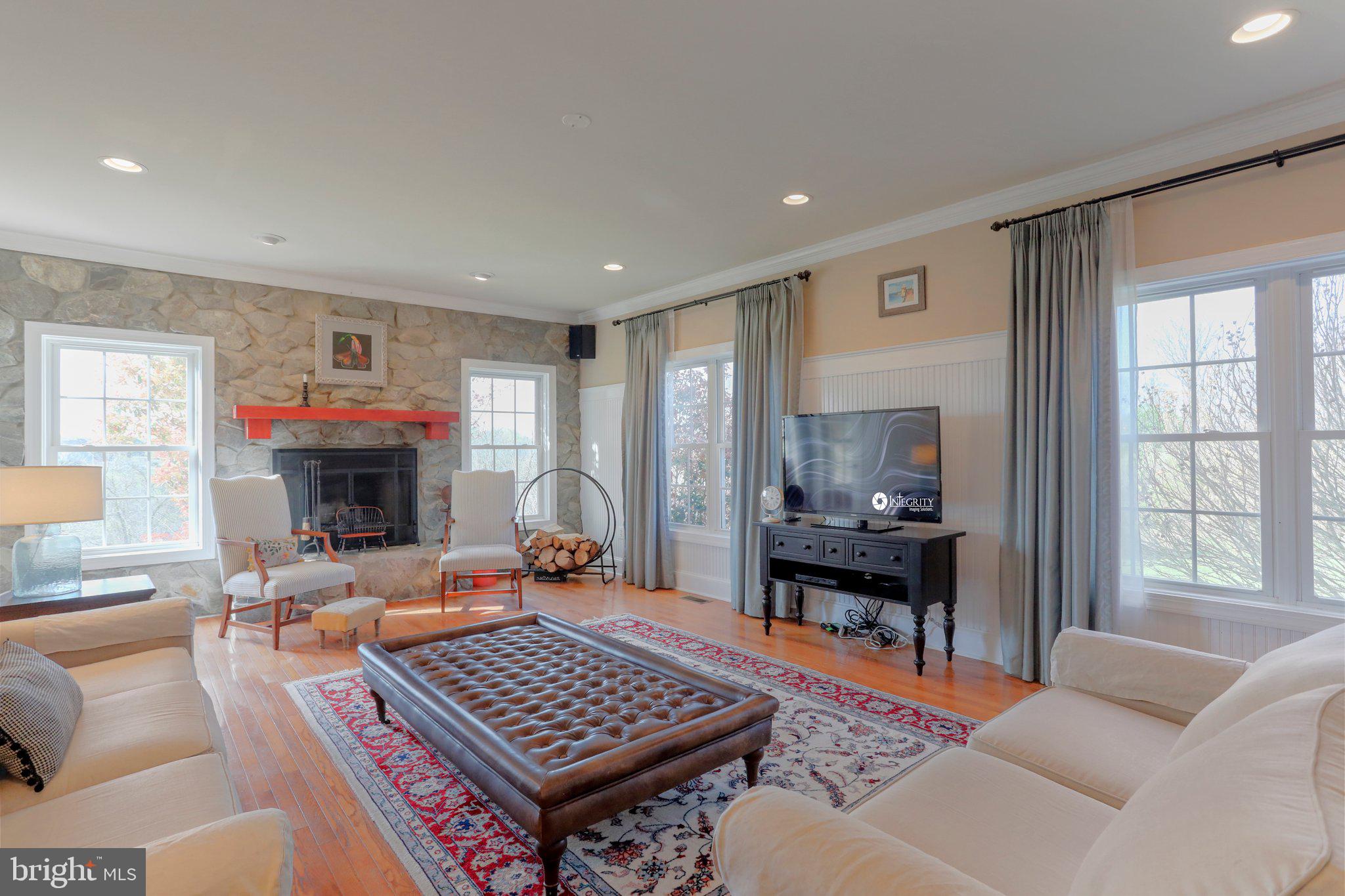 14391 CAMPBELL FARM LANE