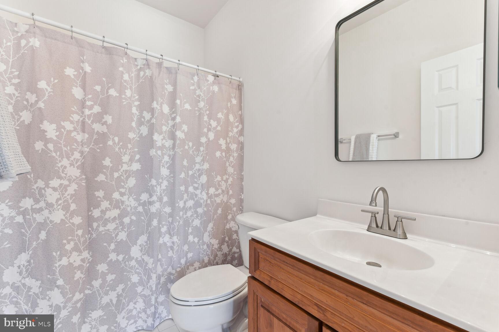 42105 GLACIER BAY COURT