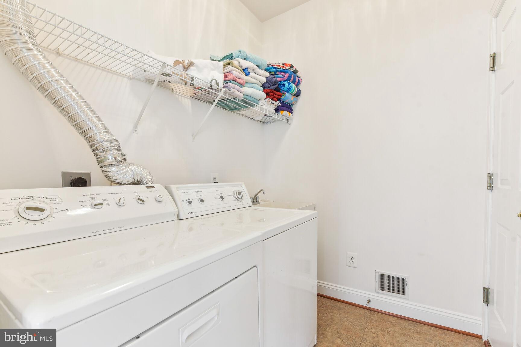 42105 GLACIER BAY COURT