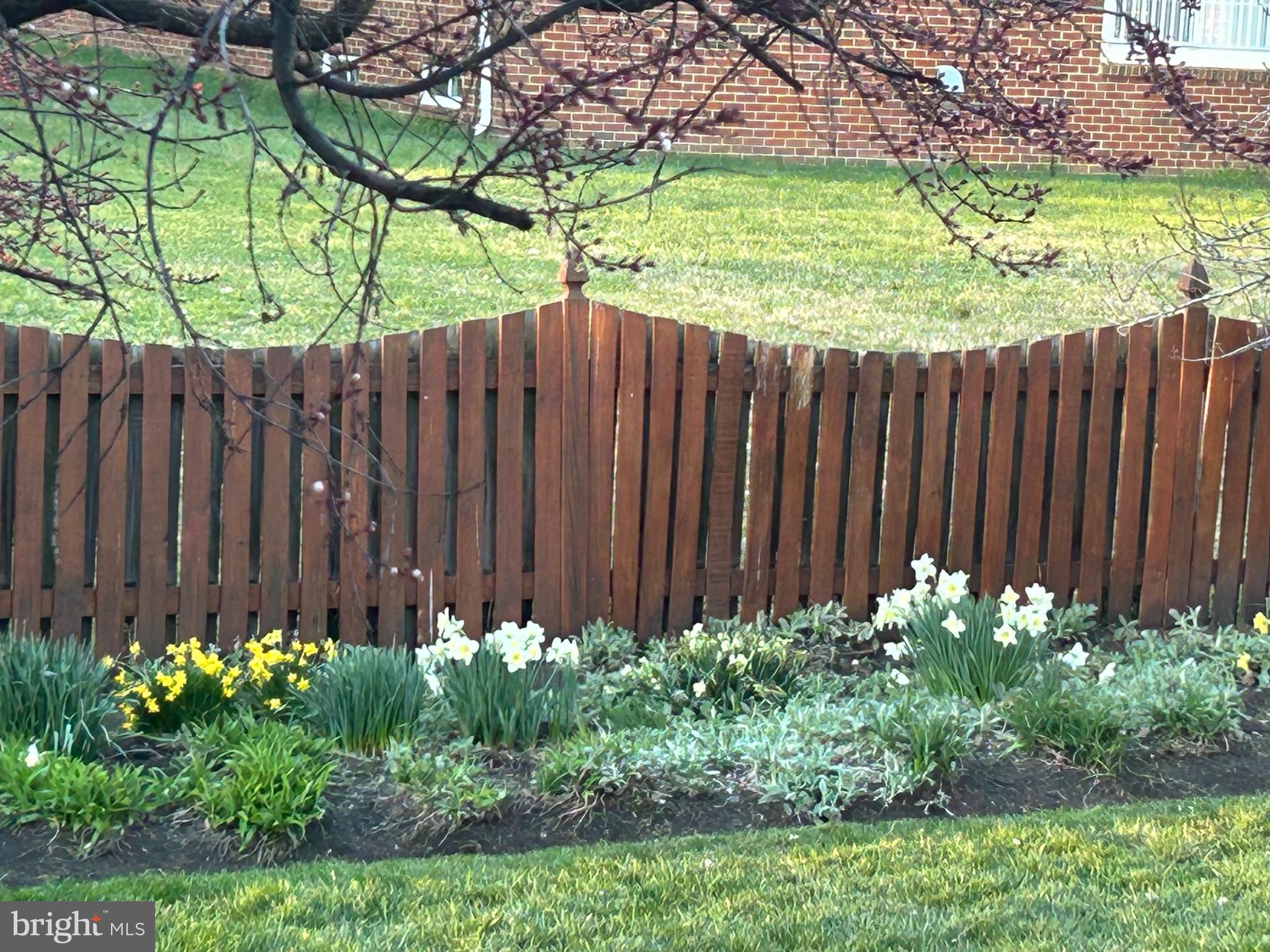 42105 GLACIER BAY COURT