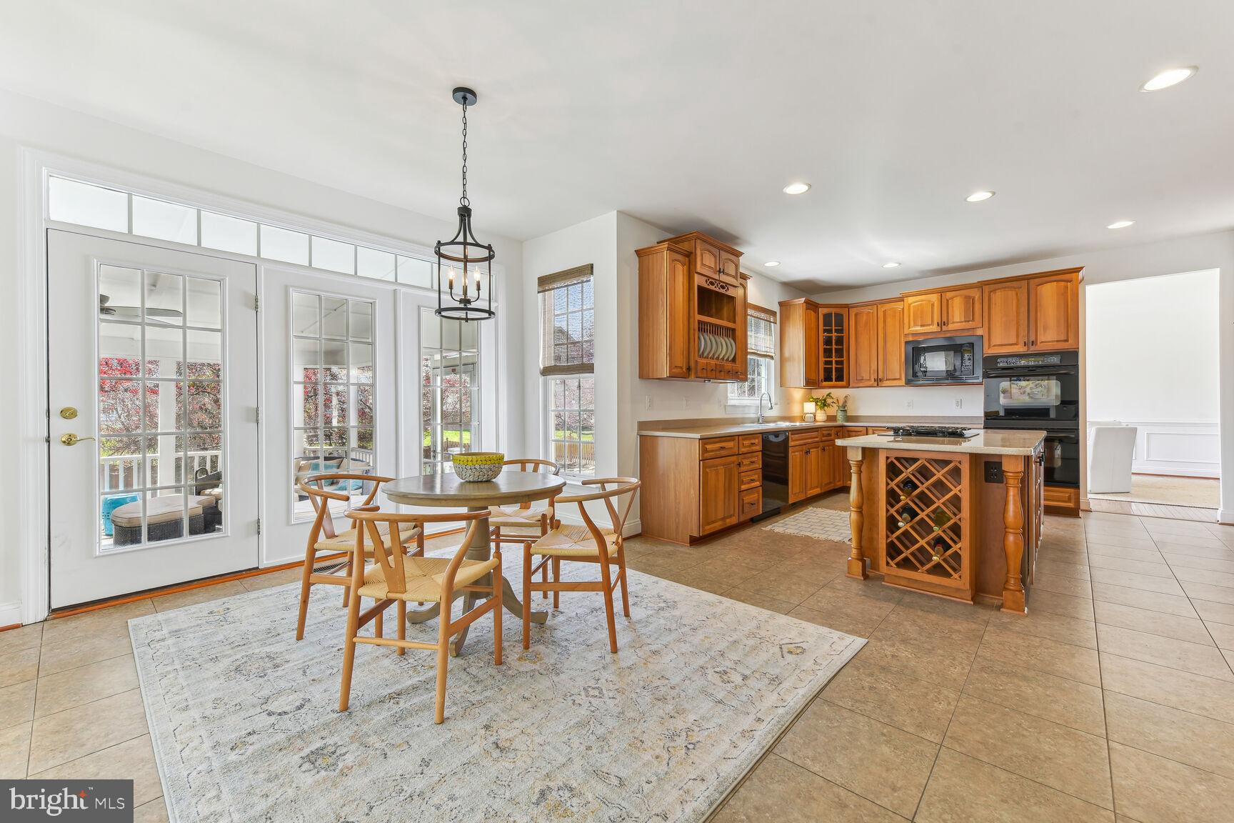 42105 GLACIER BAY COURT