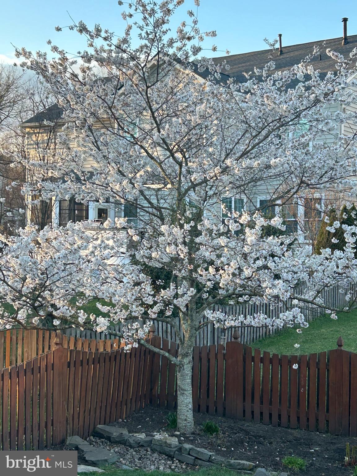 42105 GLACIER BAY COURT