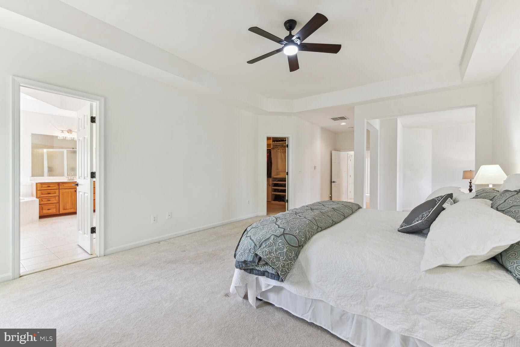 42105 GLACIER BAY COURT