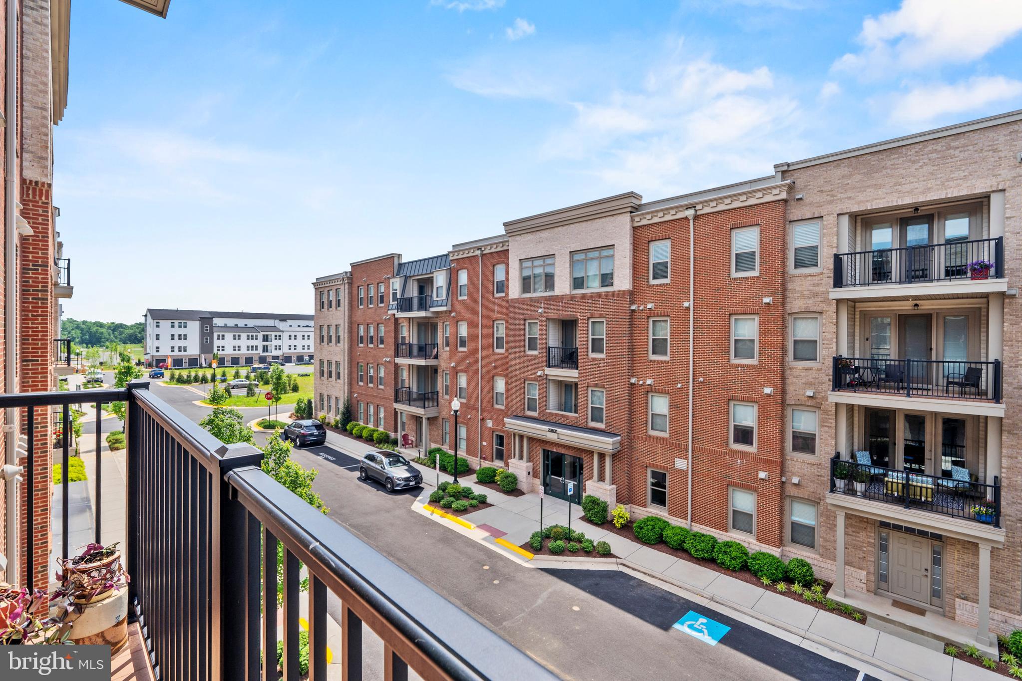 23630 HAVELOCK WALK TERRACE 313