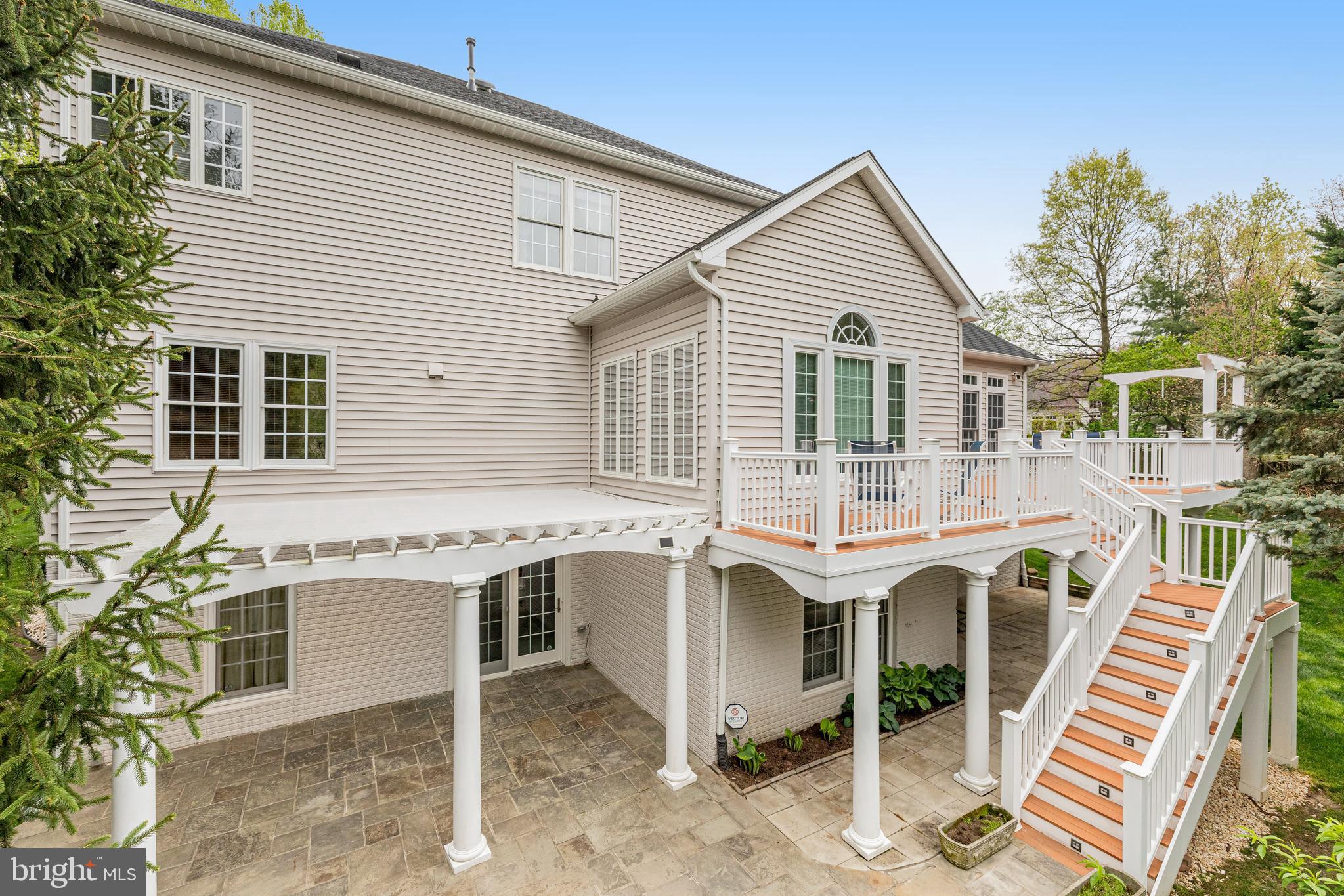 21031 FOREST HIGHLANDS COURT